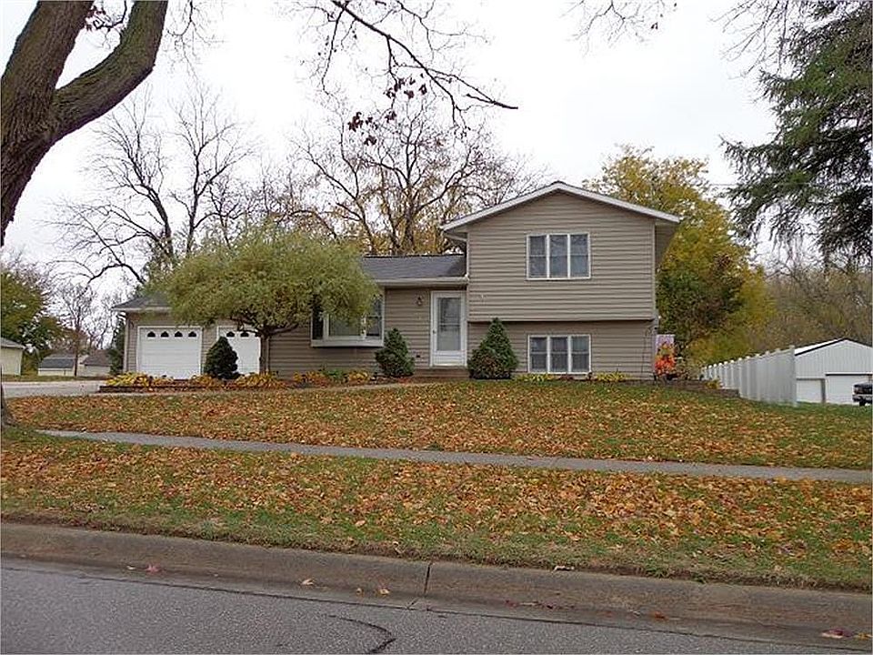 1st image of 207 N Pleasant Hill Ave