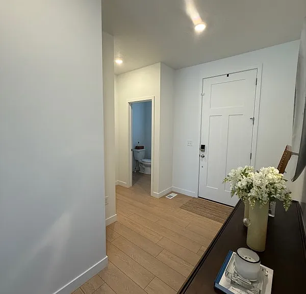 41 E Ferndell St — Photo 8