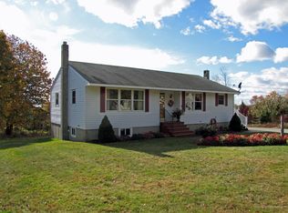 28 Elementary School Rd, Saint George, ME 04860