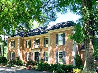 2805 Bartram Rd, Winston Salem, NC 27106