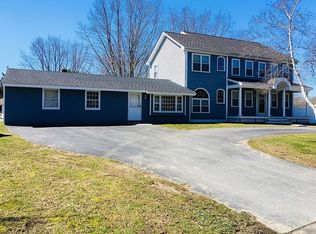 11 Smoke Rise Cir, Swansea, MA 02777