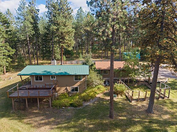 3rd image of 31968 Ridge View Cir