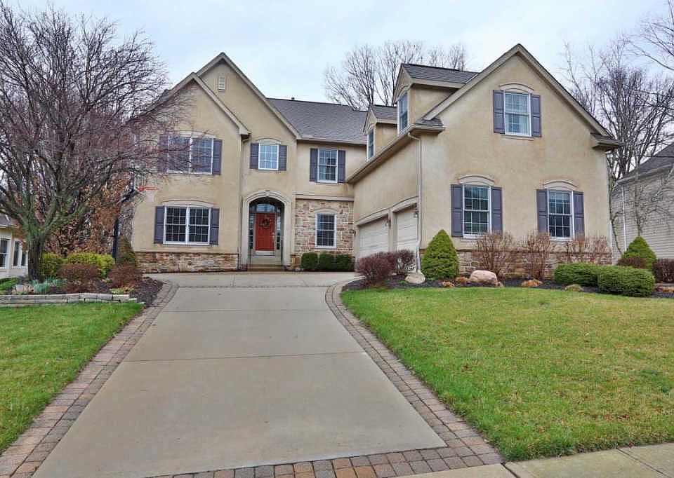 1st image of 658 Matthews Brook Ln