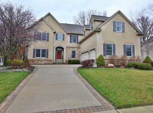 658 Matthews Brook Ln, Powell, OH 43065