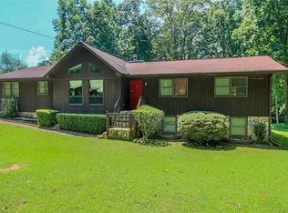 3555 Stonewall Tell Rd, College park, GA 30349