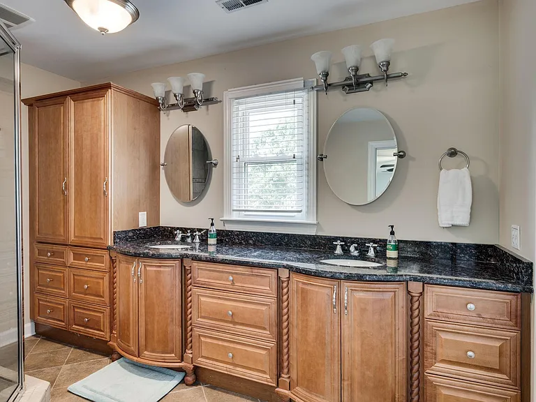 4625 Mountain View Dr — Photo 28
