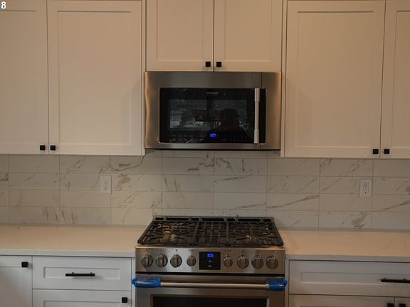 5th image of 12305 NE 109th St