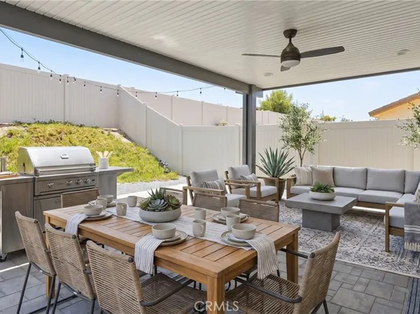 537 Hedgewood St, Hemet, CA 92543