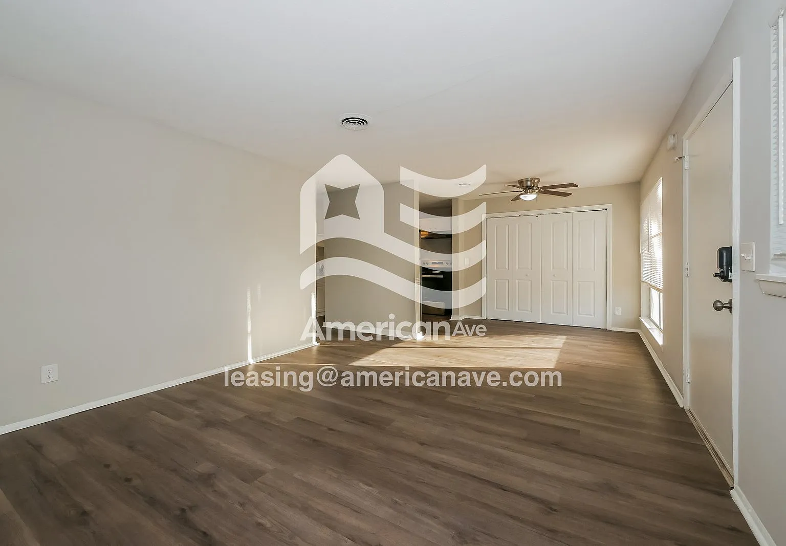 3 bed, 1.0 bath, 902 sqft, $1,535 — Photo 4