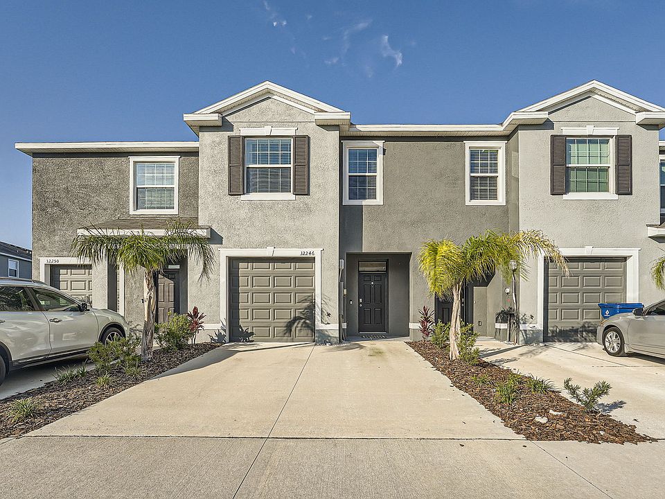 Front of townhome