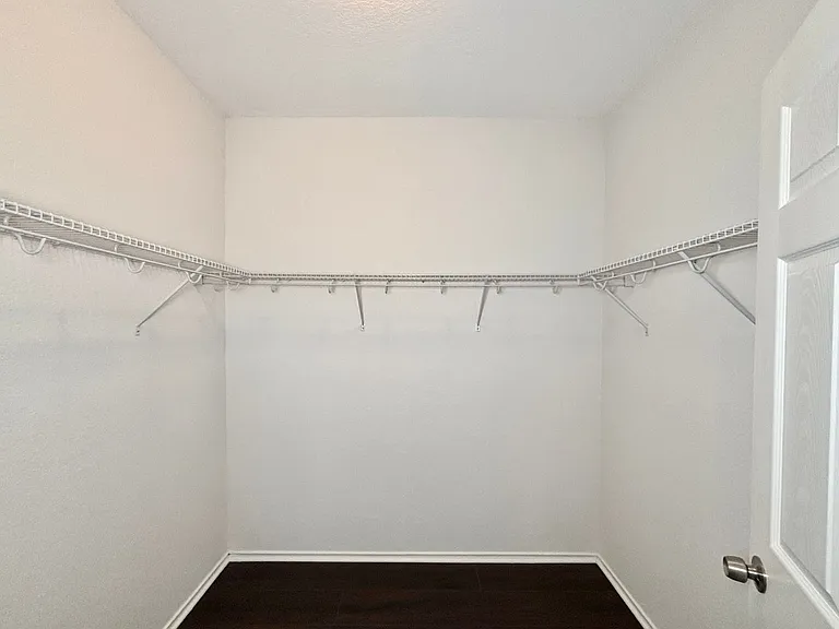 726 Silverado Way — Photo 9
