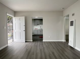 1135 Olive Ave #2, Long Beach, CA 90813