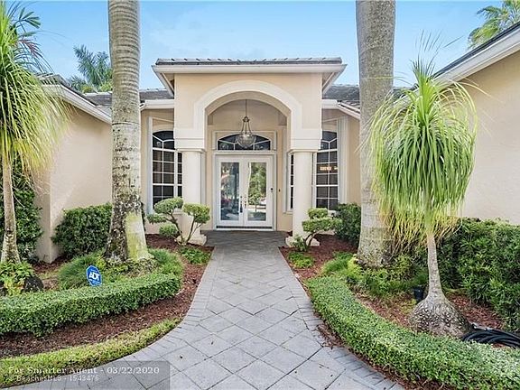 2nd image of 2477 Eagle Run Dr
