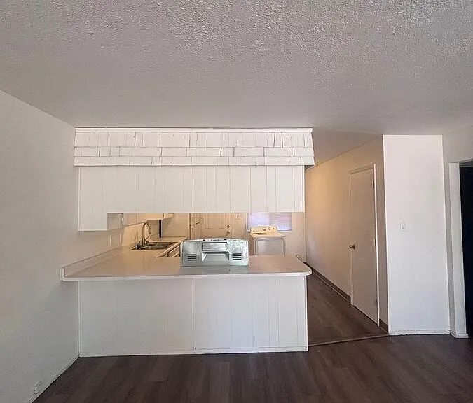 1150-52 Parkview St #1150 PARKVIEW ST — Photo 1