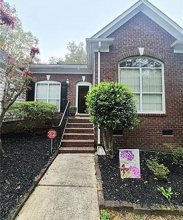 2nd image of 6218 Oxwynn Ln