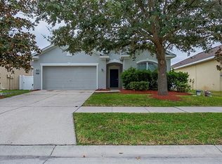 30652 Palmerston Pl, Wesley Chapel, FL 33545