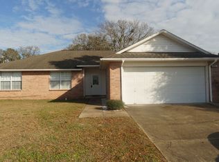 1930 Coral Island Rd, Pensacola, FL 32506