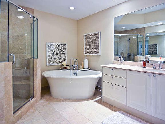 3rd image of 701 S Olive Ave APT 1715