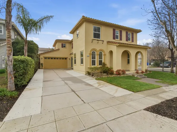 696 W Refinado Way, Mountain House, CA 95391