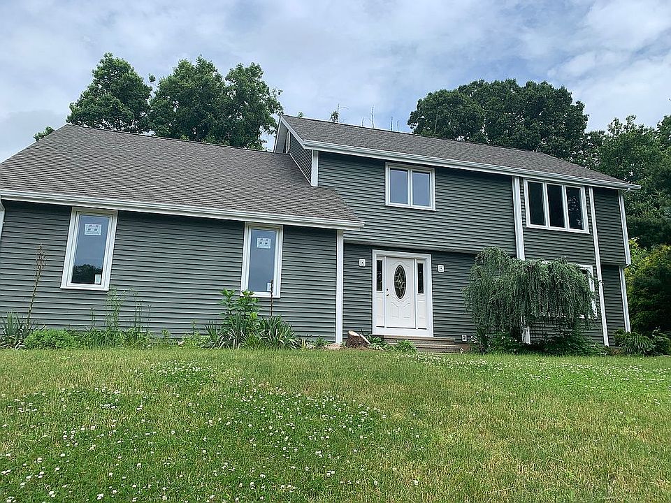 1st image of 7 Wilbraham Ct