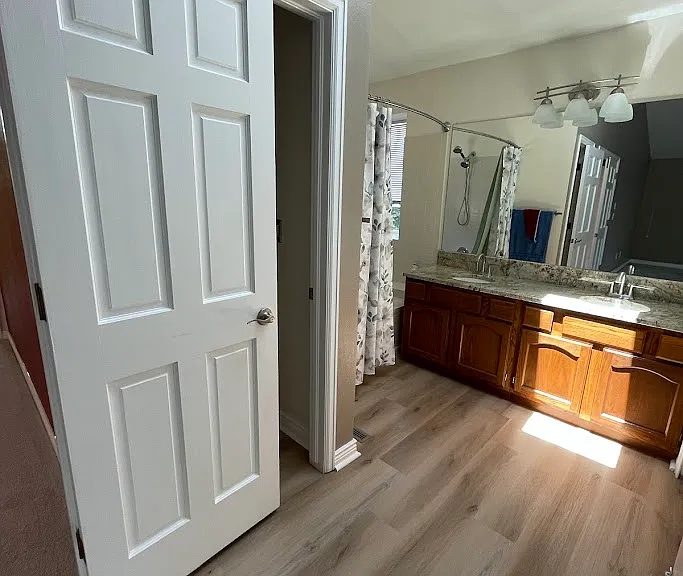 2348 S Gray St — Photo 24