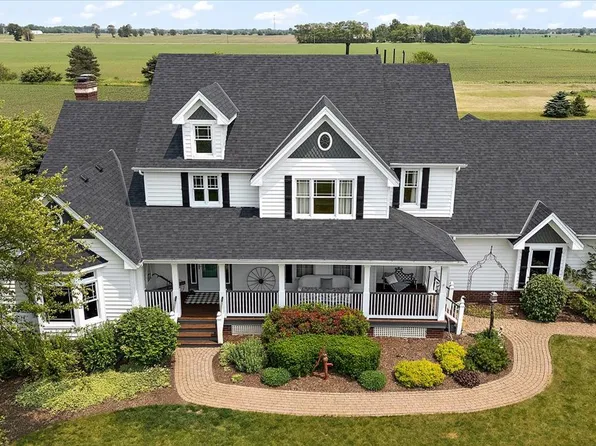 27425 S Steven Ray Dr, Monee, IL 60449