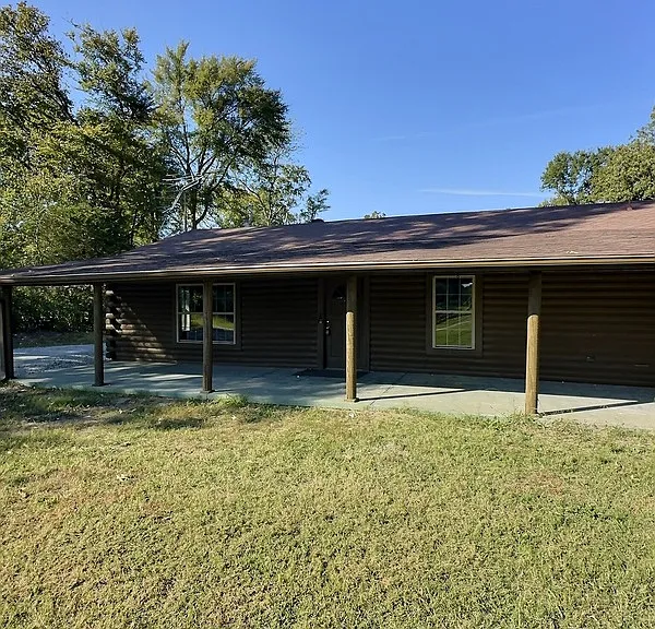 2430 Raleigh Lagrange Dr — Photo 21