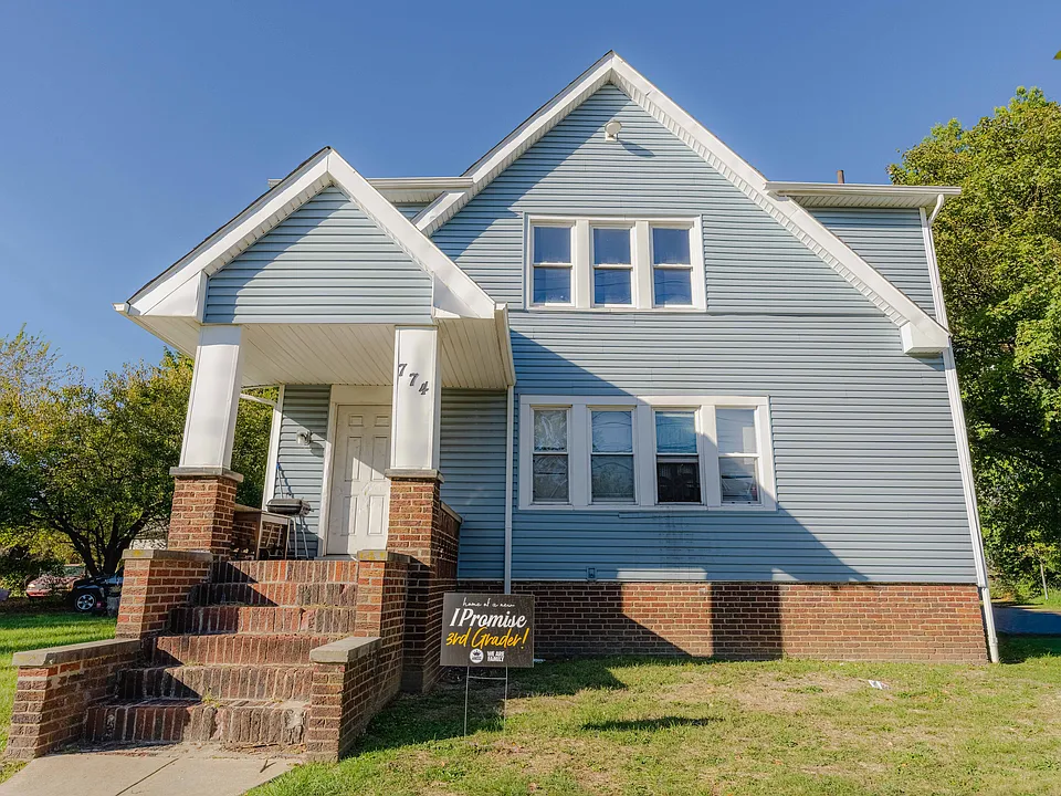 774 Copley Rd #2