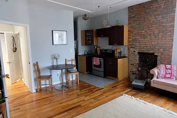 Rented by Fifth & Forever LLC | media 20