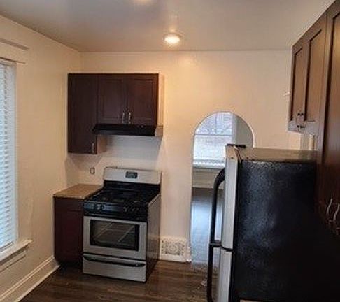 5th image of 101 S Pennsylvania St #101