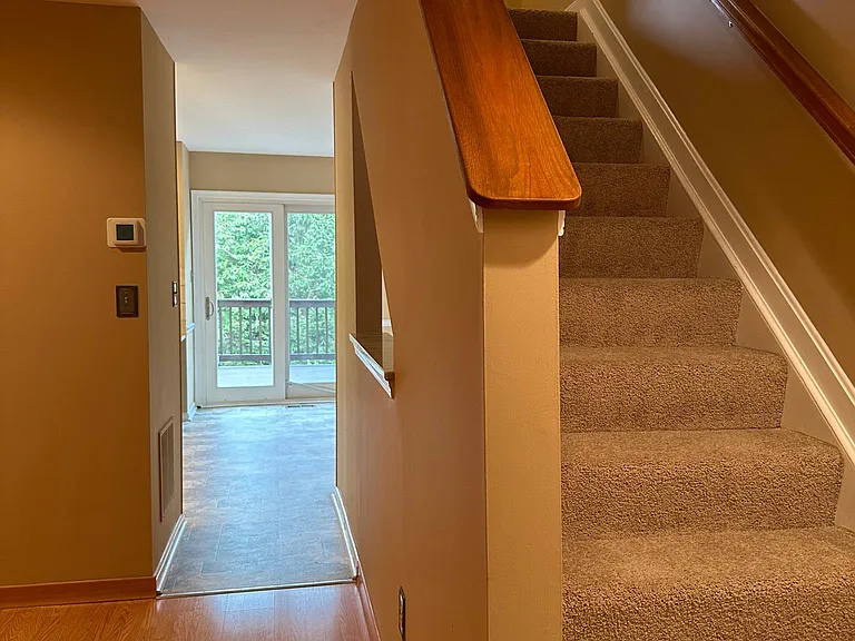 9820 Sherwood Farm Rd — Photo 10