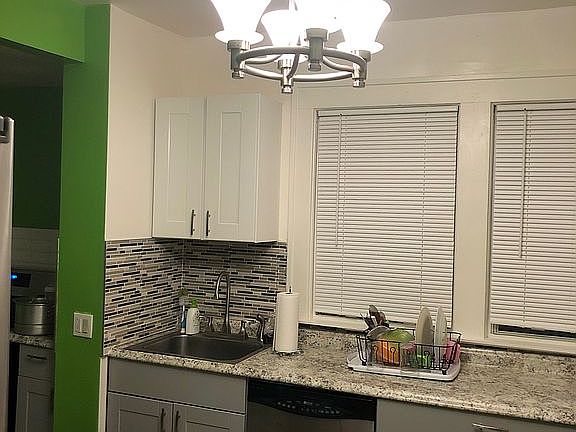 2nd image of 743 Jefferson Ave