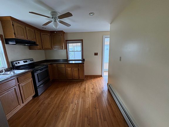 4th image of 377 Vine St
