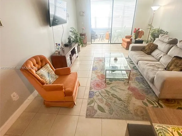 2860 Somerset Dr APT 400K, Lauderdale Lakes, FL 33311