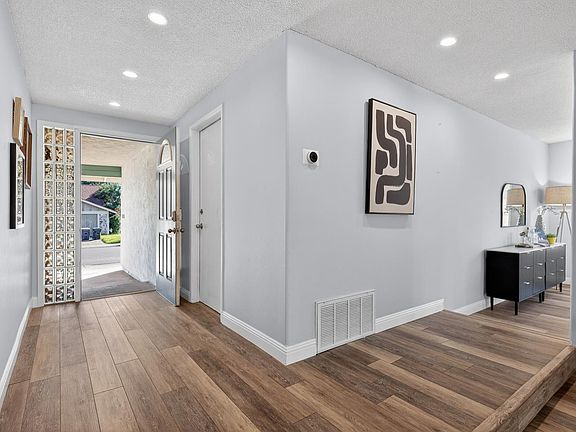2nd image of 432 Chelsea Way