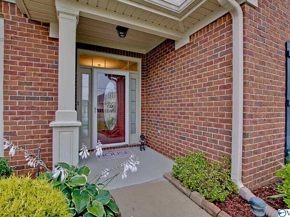 3rd image of 8530 Rolling Oaks Dr SE