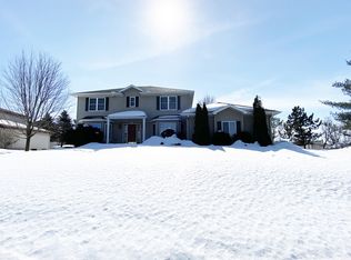1230 W Blodgett St, Marshfield, WI 54449