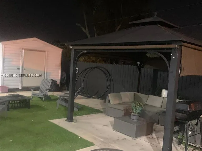1720 NW 110th Ter — Photo 33