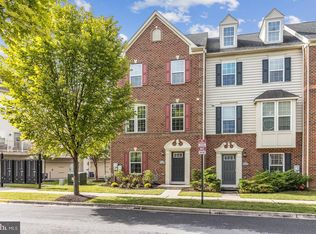 5317 Davis Point Ln, Greenbelt, MD