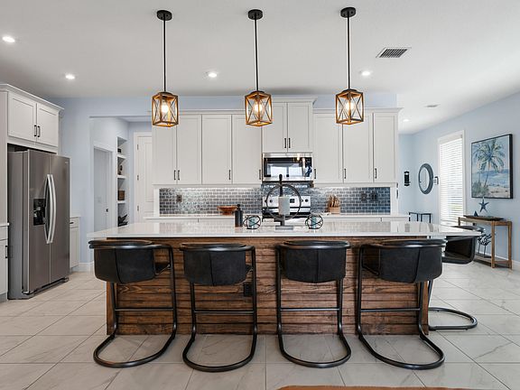 4th image of 3524 NW Solange Court