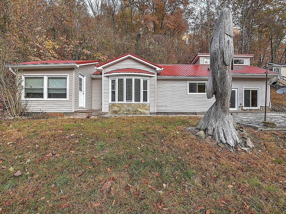 1st image of 425 Lakemont Dr