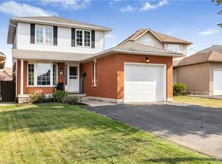 70 Polaris Ct, Hamilton, ON L9B2P5