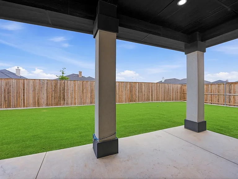 8619 La Jolla Dr — Photo 43