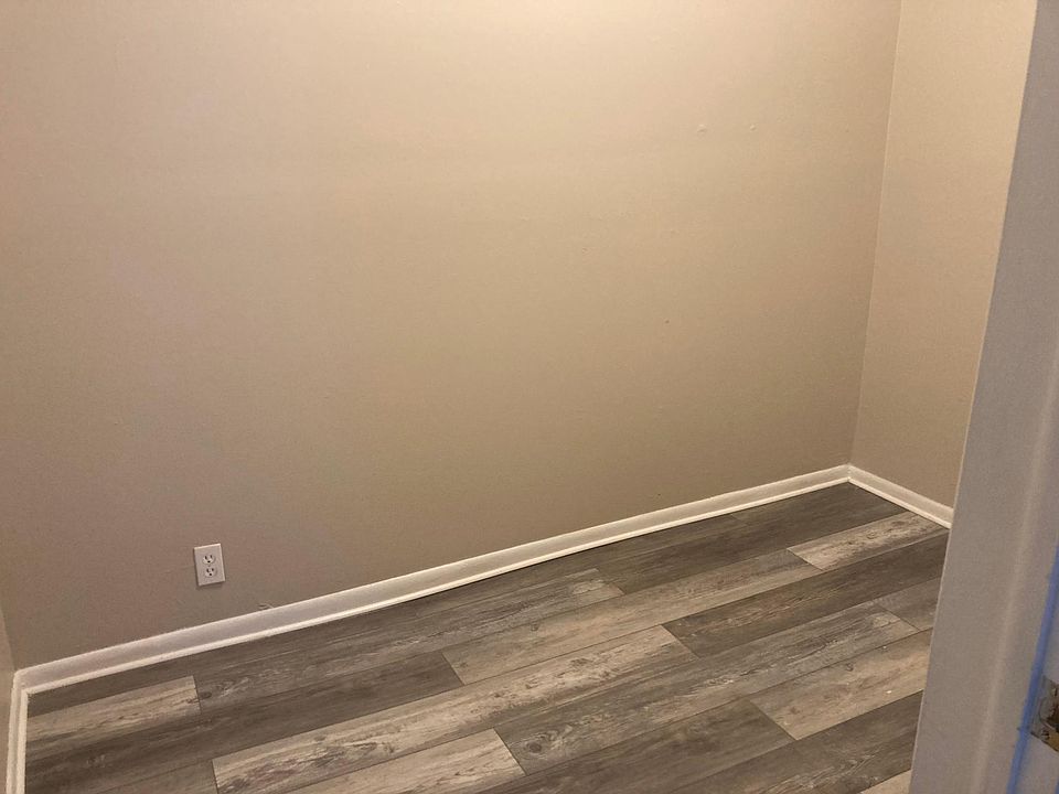 2nd image of 48 N Huron St #4