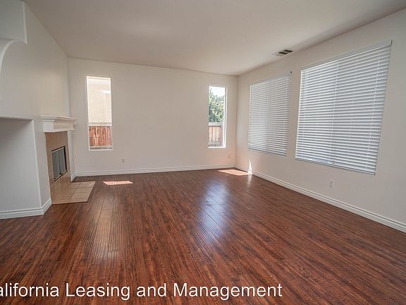 4th image of 17561 Poplar Point Ln