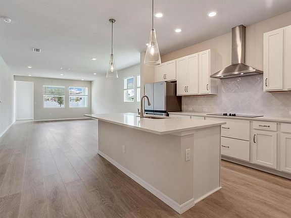 5th image of 31105 Pendleton Landing Cir
