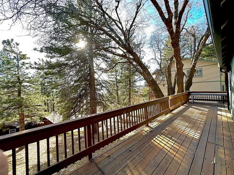Rear deck