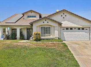 2672 W Dawnview Dr, Rialto, CA 92377