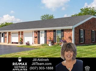 1B Cypress Ct, Lebanon, OH 45036