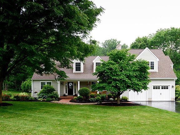2nd image of 123 Governors Cir